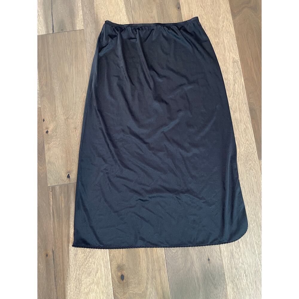 Black Ball Long Skirt Slip – Size M – Elastic Waist